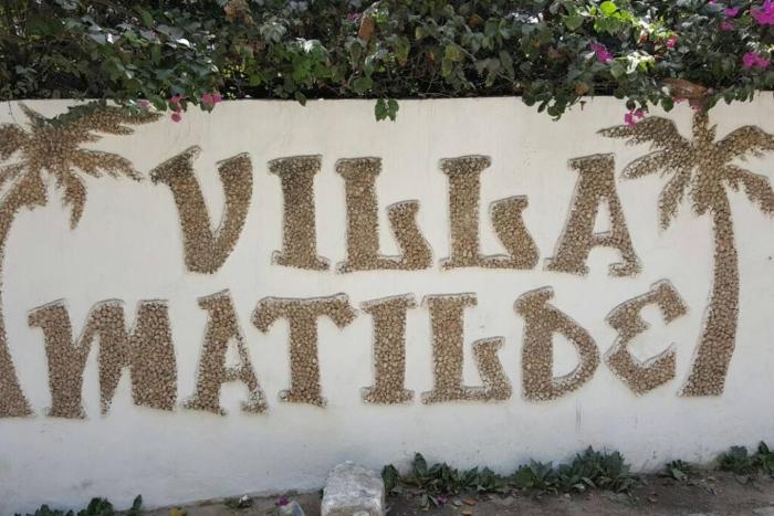 PRIVATE HOUSE IN WATAMU 4 PEOPLE