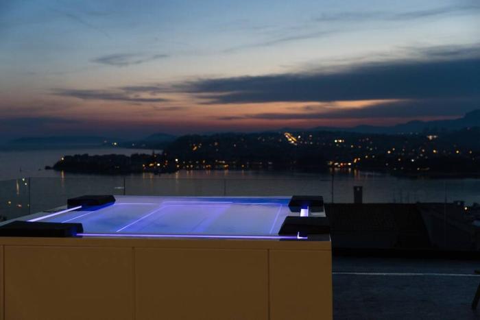 Zen, new luxury rooftop apartment near Split