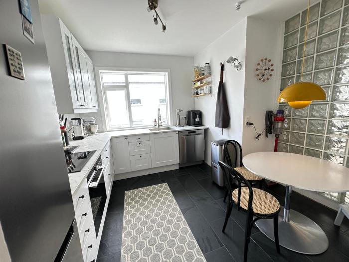 Modern and family friendly apartment in Hlíðar in Reykjavik