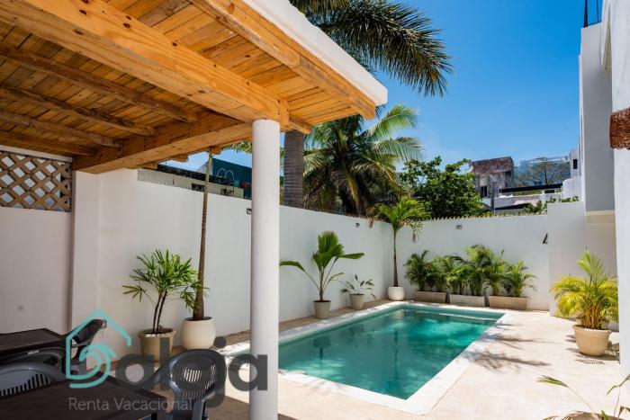 VIca Guest House Cancun - By Aloja RV