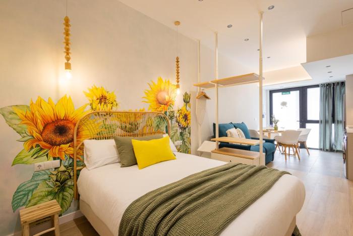 FLORIT FLATS - The Turia Park Lofts - 4 Guests- AC & WiFi - Near City Centre
