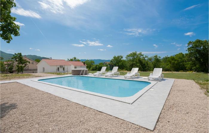 Nice Home In Zavojane With Kitchen