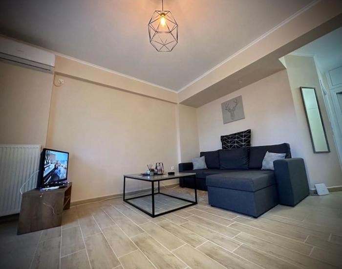 Modern house in Kalamata near the center, sea