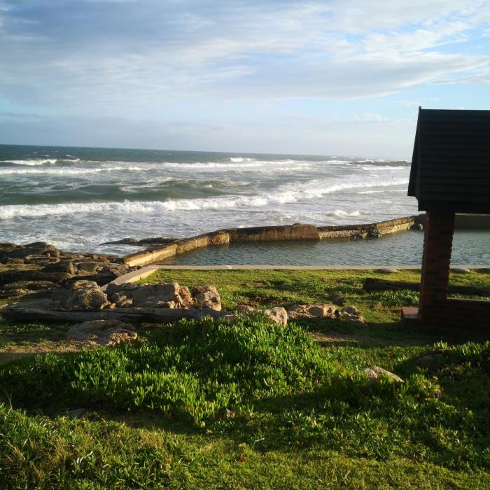 Mariena Glen apartment 34- 3 bedroom beach house