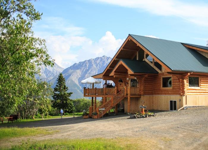 Majestic Valley Wilderness Lodge