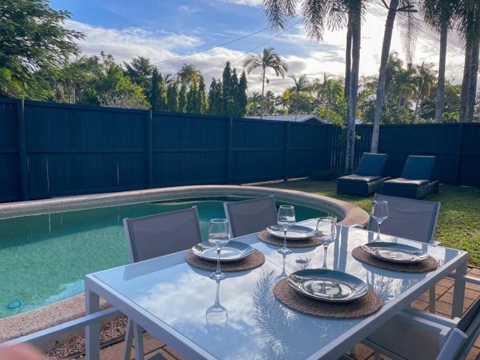 Port Douglas Beach Cottage