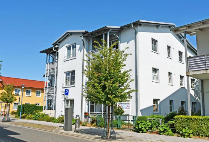 Appartementhaus mit Balkon im Ostseebad Göhren WH