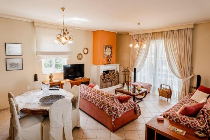 Pantheon Penthouse, Athens Riviera