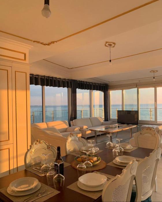 White&Gold penthouse