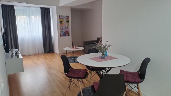 Skopje Centar Margarita Luxury Aprtment(Private Parking)