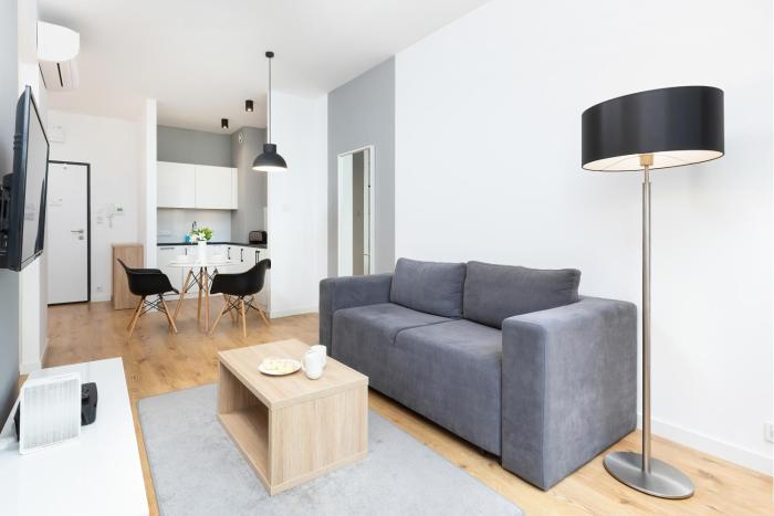 Wola Pet-friendly Apartments with AC Sławińska by Noclegi Renters