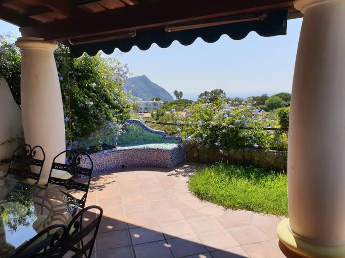 CASA VACANZE LA BOUGANVILLEA FORIO ISCHIA