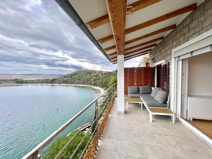 Apartment in Jadranovo 44637