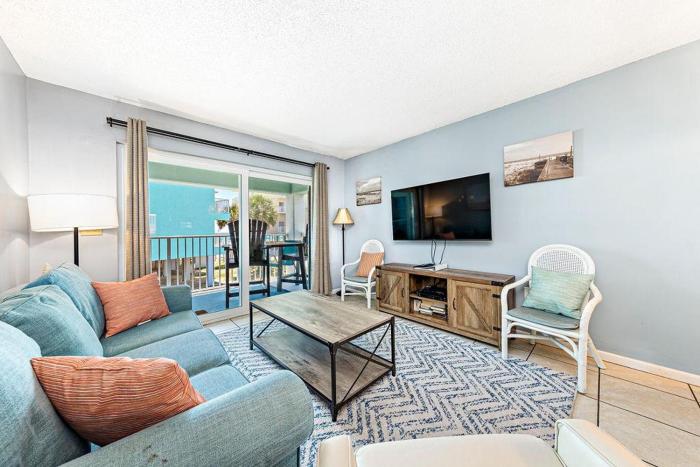 Harbor House Unit 25B