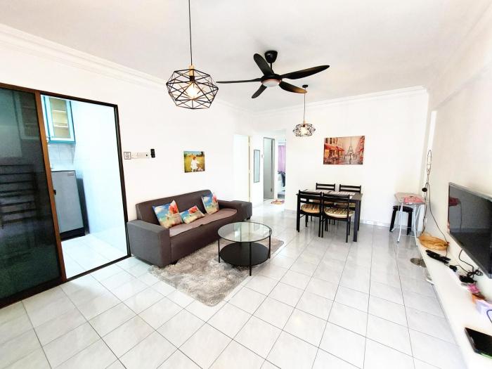 EC12-Georgetown-3room-PrivateHouse