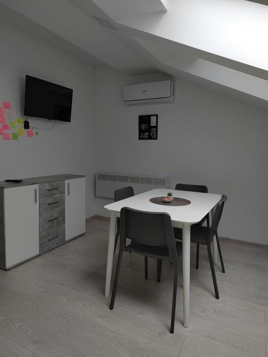 Hill apartman - MAKSIMIR Rebro