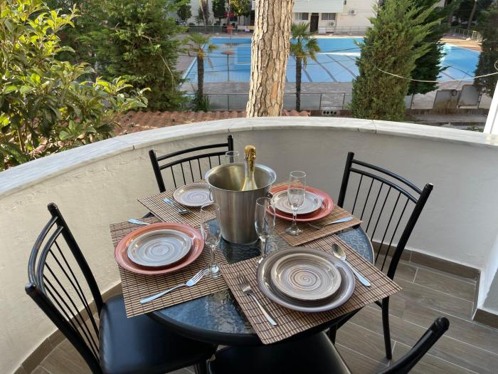 Sunny hill Apartment