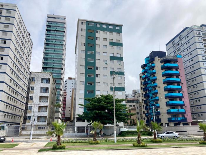 Apto frente mar na melhor localização de Praia Grande