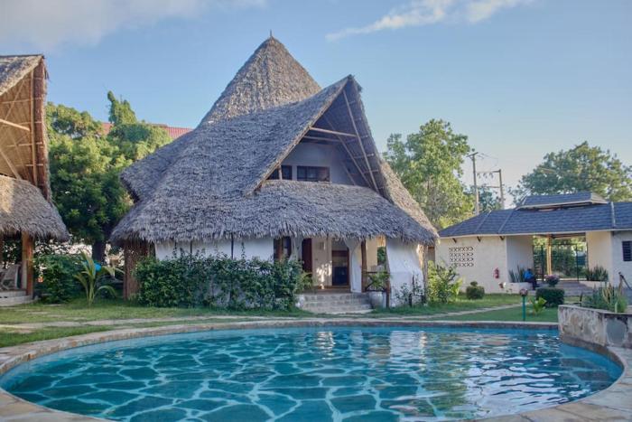 Cosy Cottage Marine Park at Malindi Beach