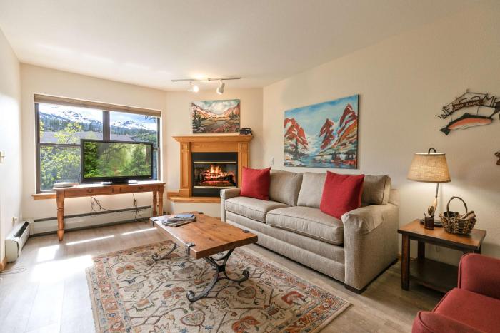 River Mountain Lodge Galena Gulch Condo: Ski-In, Downtown Breck