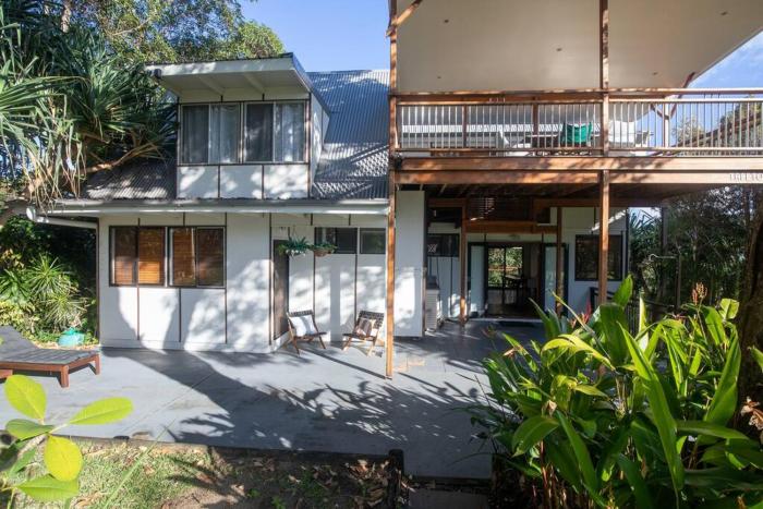 20 Yarrong Road Close to Cylinder Beach