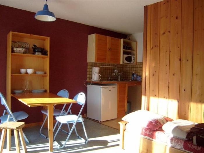 Studio-cabine 4 personnes avec parking à Crest-Voland - FR-1-733-13