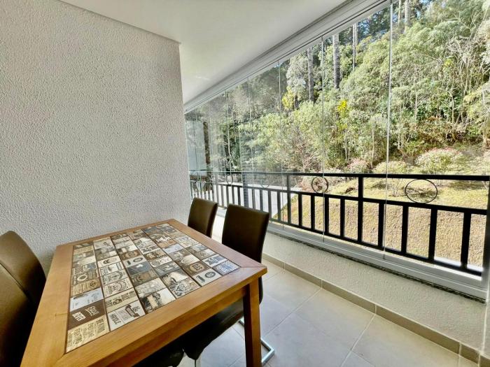 UM OÁSIS EM CAMPOS - Lindo e Novo Ap - Próx a Capivari e ao lado da Fonte Simão - com Varanda Gourmet, Lareira & Calefação - UNIDADE COM VISTA PRIVILEGIADA PARA A FONTE