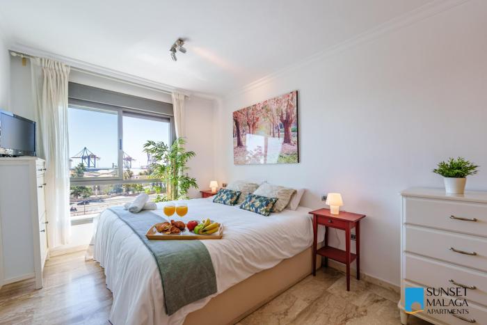 Sea Views- SOHO Cozy Apartment