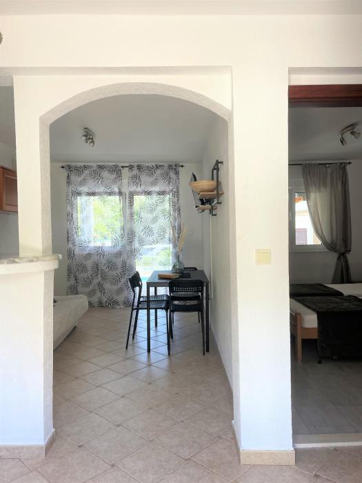Nice apartment (2) for 2-4 in 60m to beach