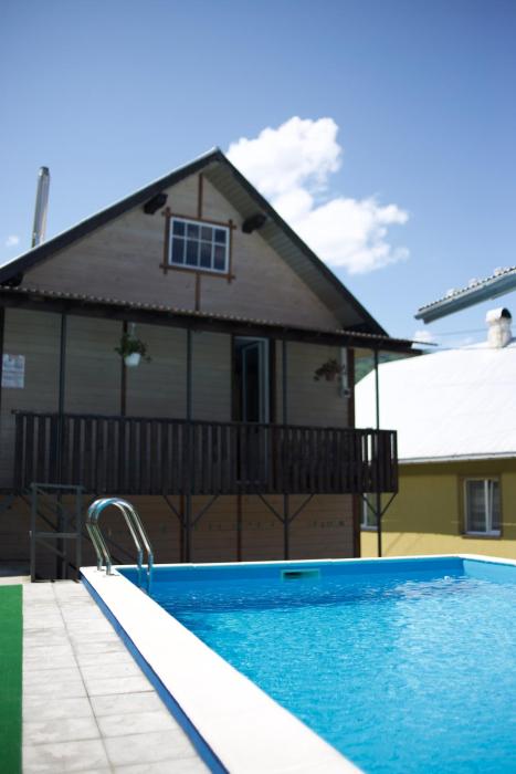 Садиба Карпат