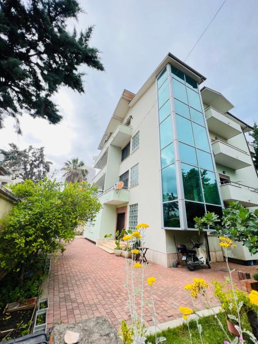 Green Garden Villa