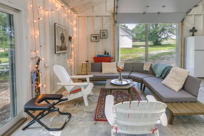 Coffeyville Countryside Studio w Fire Pit!