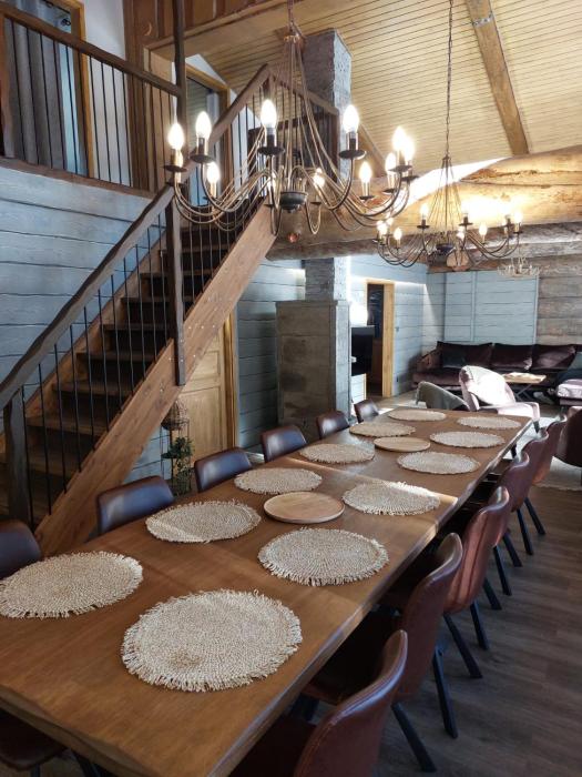 Rovanperän kelomökit