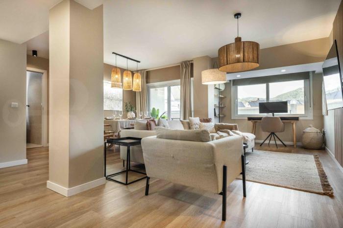 Gorgeous apartment with balcony - Center by REMS