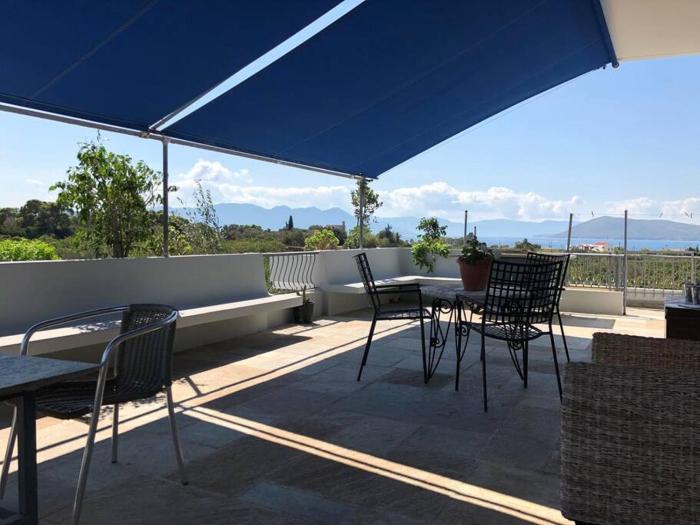 3 bedroom apartment, balcony, great view, full AC