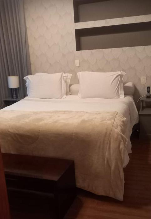 APTO 12 - George V Maria Lisboa