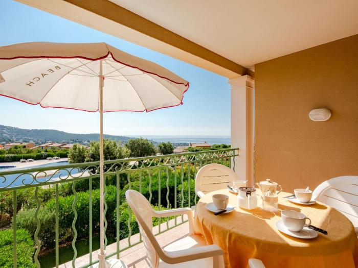 Apartment Le Hameau des Issambres-5 by Interhome