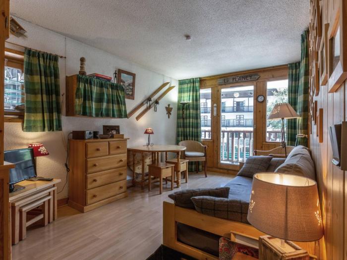 Appartement skis aux pieds avec parking et wifi à Val-dIsère - FR-1-694-229