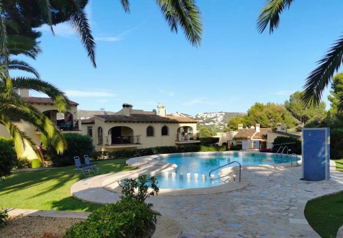 Apartamento en moraira con piscina