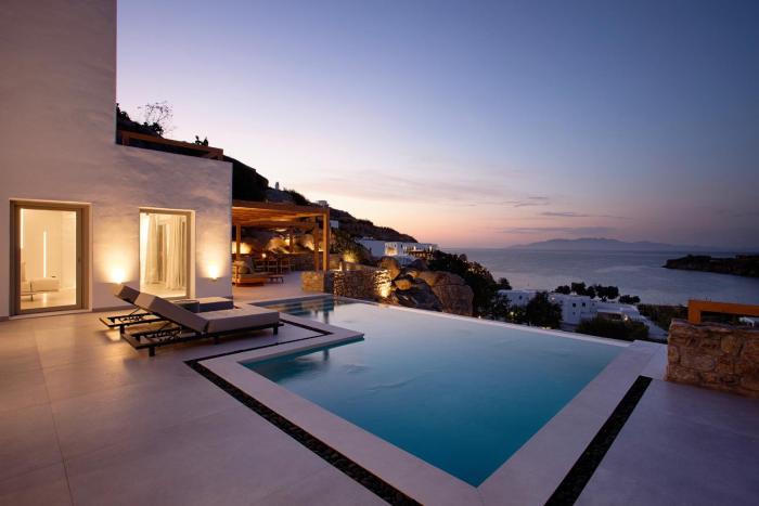 Villa Chanel by Blanco Villas