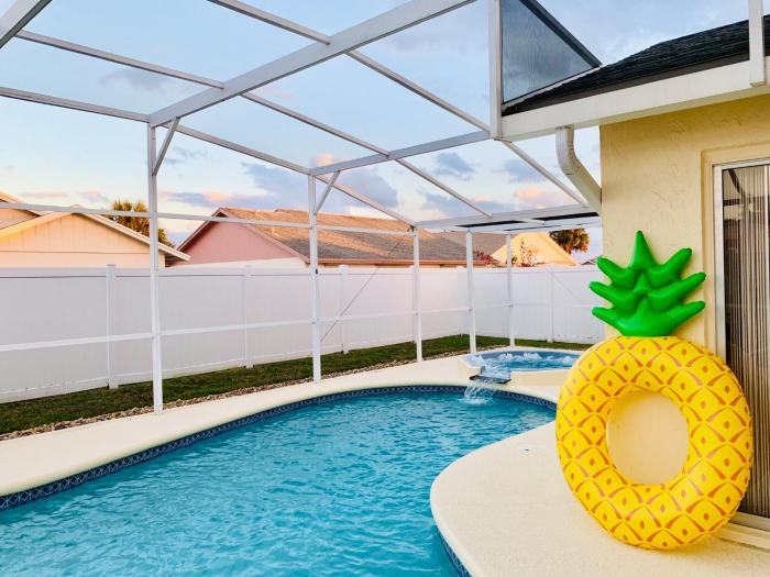 Beautiful 3BR House with Private Pool near Disney