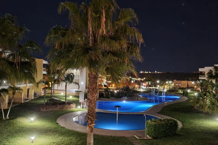 Superbe Paradis dans les Jardins de la Marina