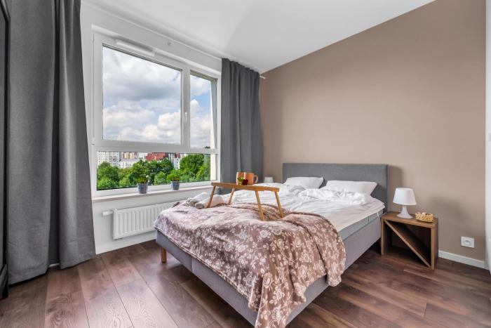 Galeria Północna Apt - 45m2, Parking, Balcony - by Rentujemy