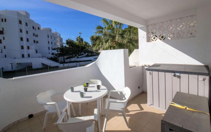 Estudio con piscina PLAYA LAS FUENTES Albert Villas