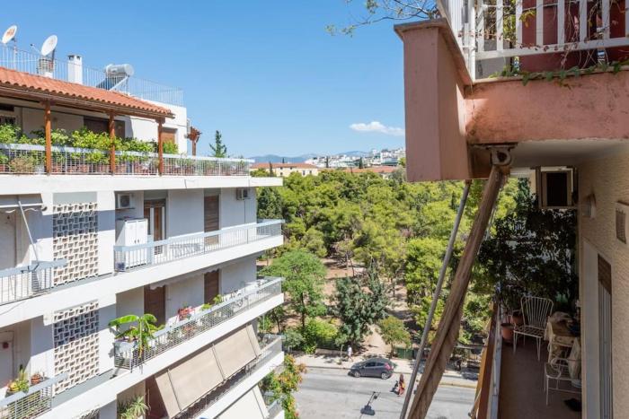 Be cool near Kypseli by AthenianKeys