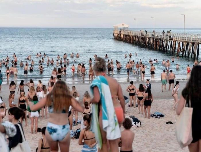 The Sea Haven 200m to Henley Beach