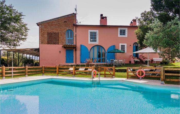 Awesome Apartment In Lazzeretto