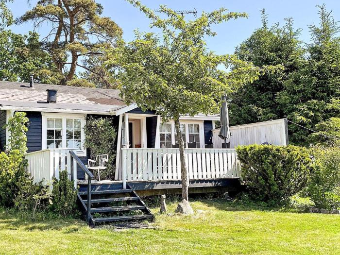 2 person holiday home in APLARED-By Traum