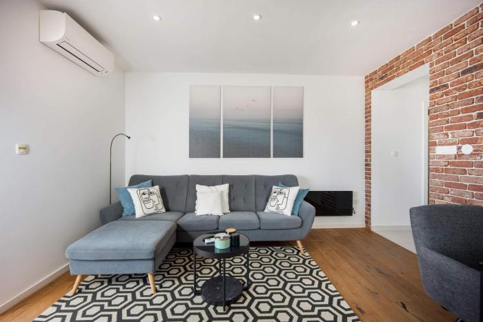 Sea you Soon by the beach, 2-bedrooms suite in Seget Donji