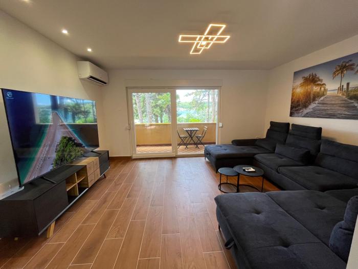 Beach House Oliveglia (duplex house - 1st row to the sea)